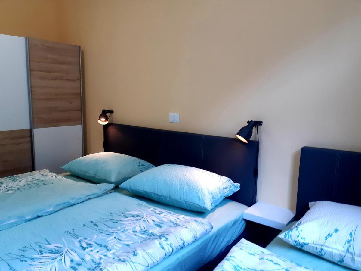 Socaland Apartmaji Экстерьер фото